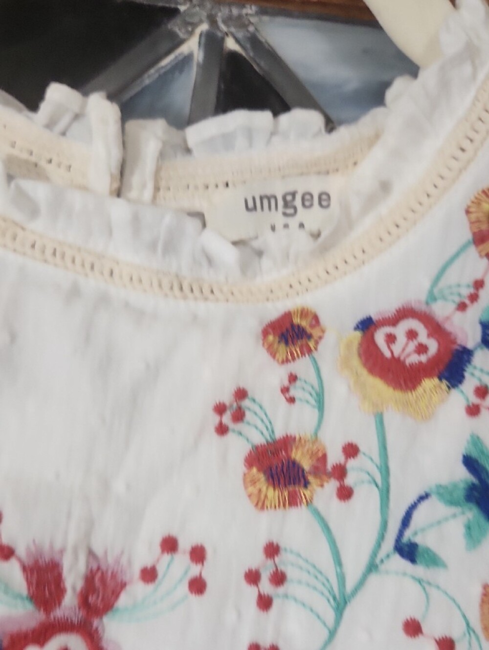 Umgee White Mini Dress with Red, Yellow & Blue Floral Embroidery 🌟call out - Picture 5 of 16